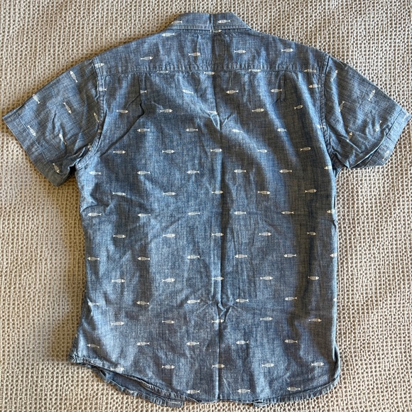NEW LISTING short sleeved slim fit Bonobos chambray shirt size S - Picture 2 of 4